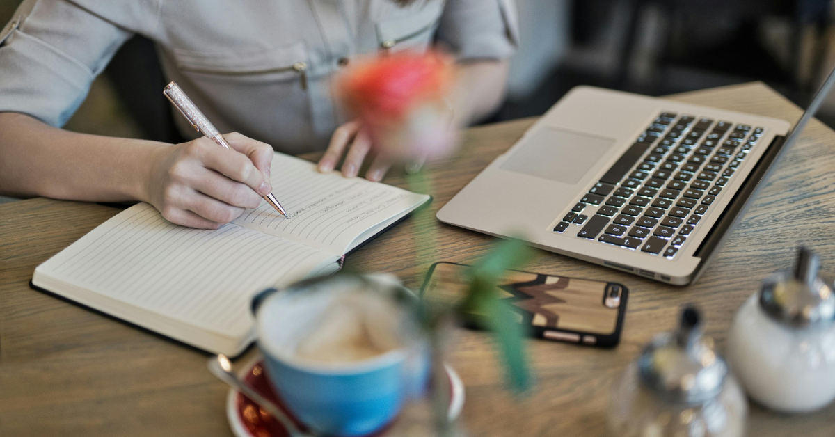 Best AI Blog Writer